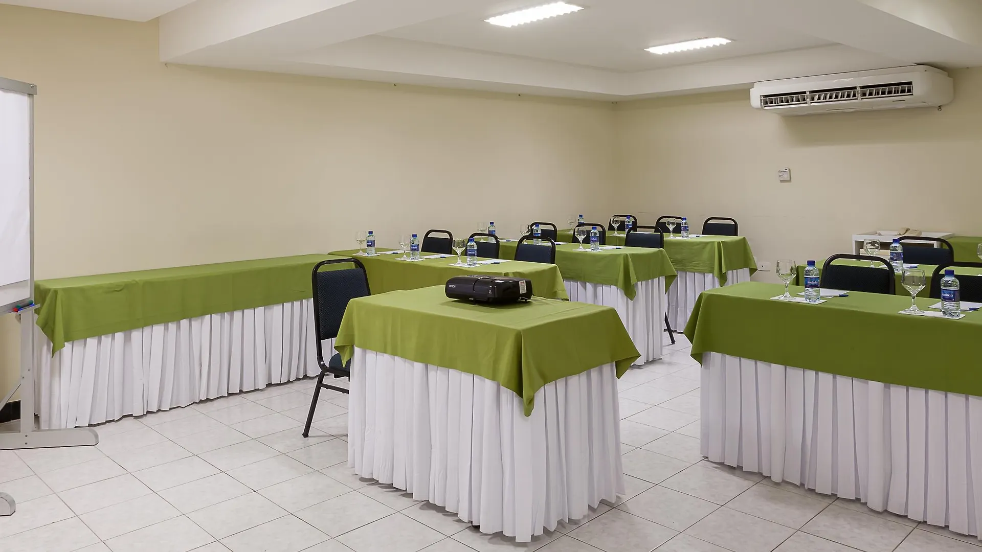 Hotel Euro Suite Recife Boa Viagem By Nacional Inn Βραζιλία
